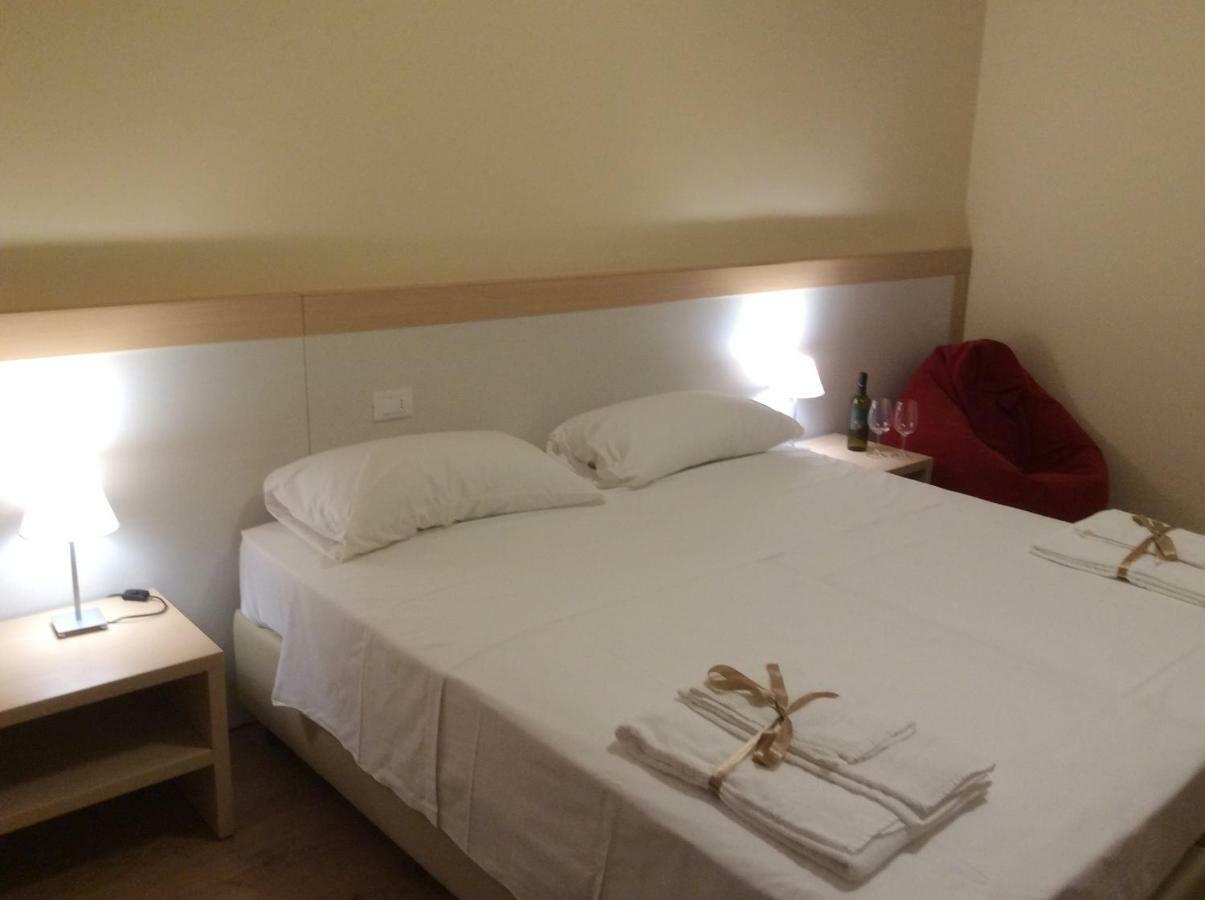 B&B Il Mondo Di Ross Verona Eksteriør bilde